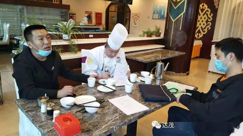 達茂旗市場監(jiān)督管理局 筑牢“兩會”期間餐飲服務(wù)食品安全防線
